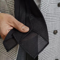 Grenadine / Garza Fina Tie - Black - Hand-Rolled