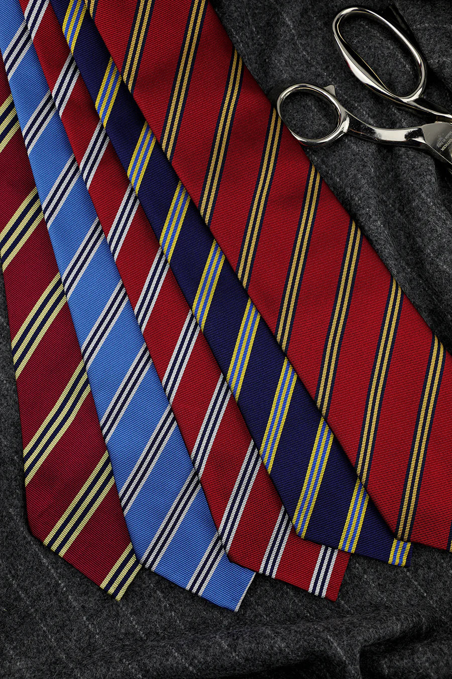 Bespoke Repp Stripe Silk Tie - Navy