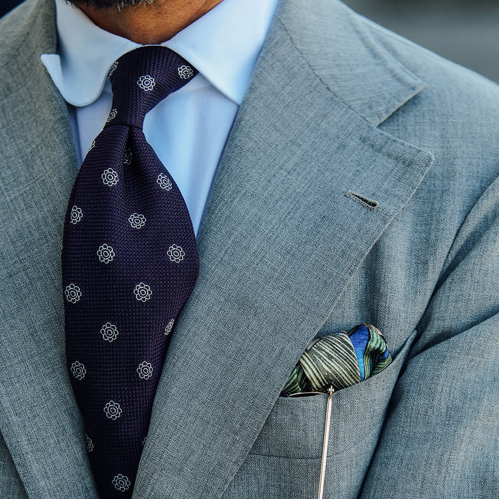 Xola porno hikoyalarni soradi Erotizm pornografik rasm yoqasida