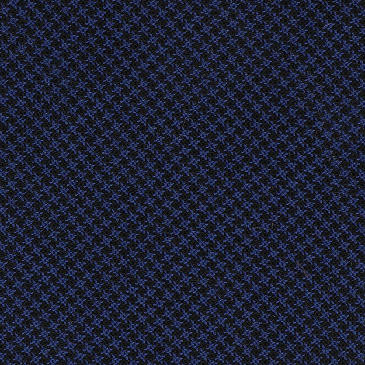Houndstooth Bespoke Wool Tie - Navy / Black