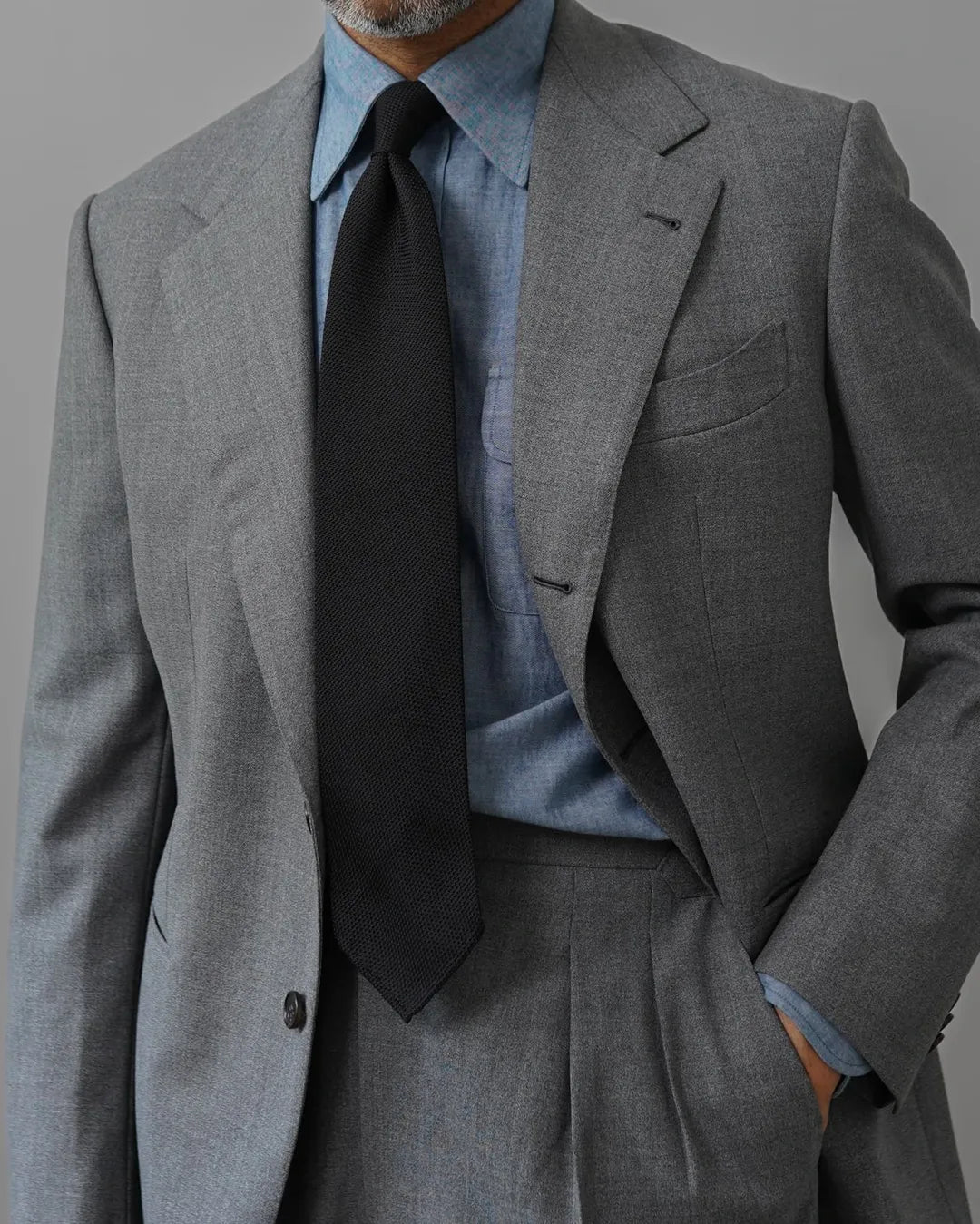 Grenadine / Garza Fina Tie - Black - Hand-Rolled