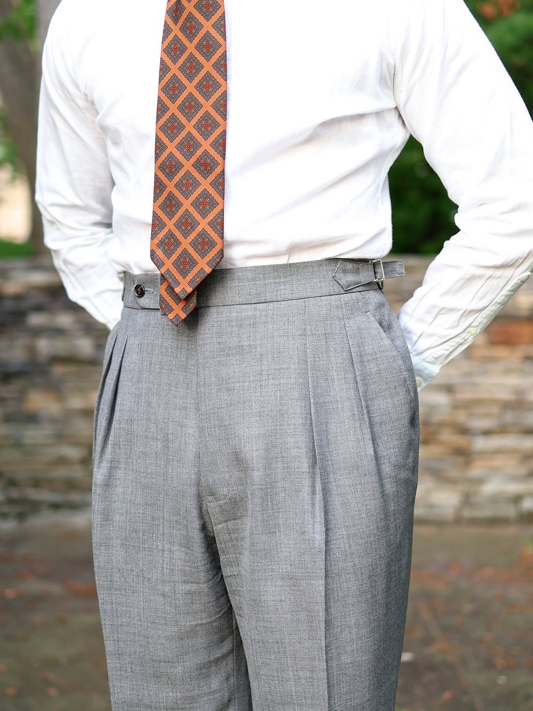 Copper Madder Silk Tie - Oatmeal - Hand-Rolled