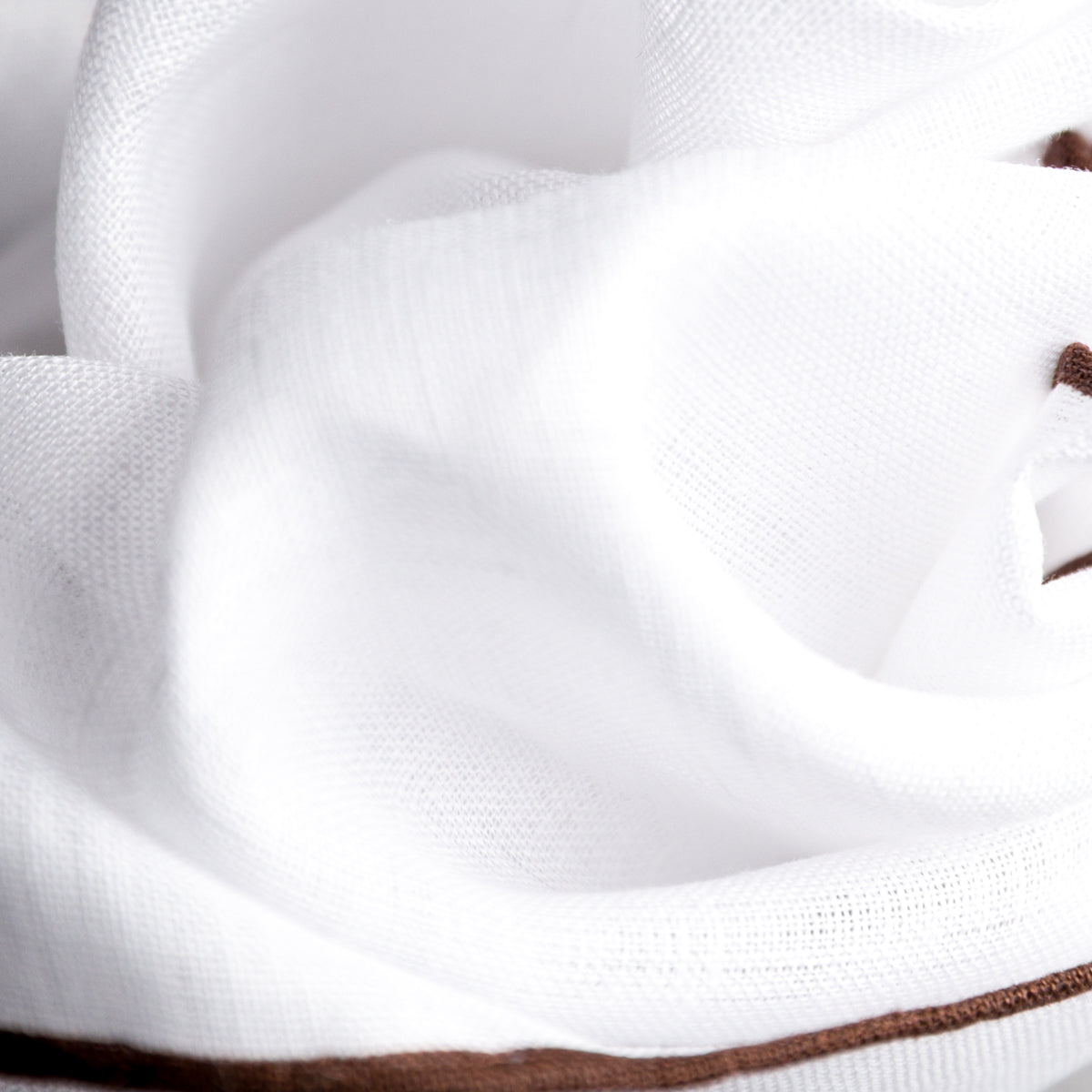 Irish Linen Shoestring Pocket Square - White / Chocolate