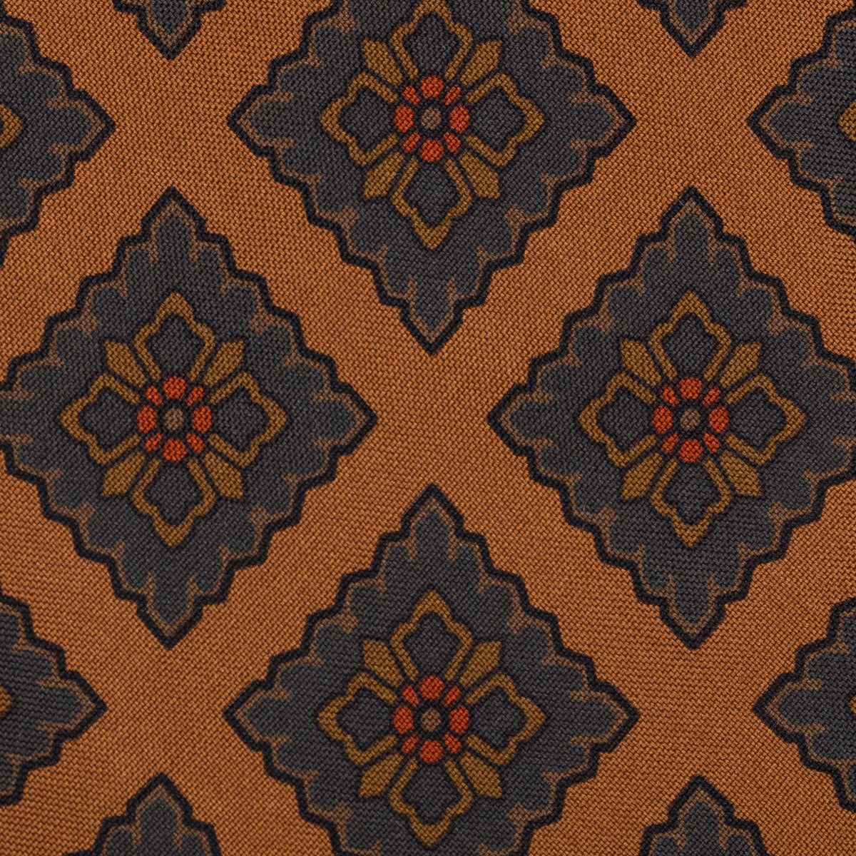 Copper Madder Silk Tie - Oatmeal - Hand-Rolled