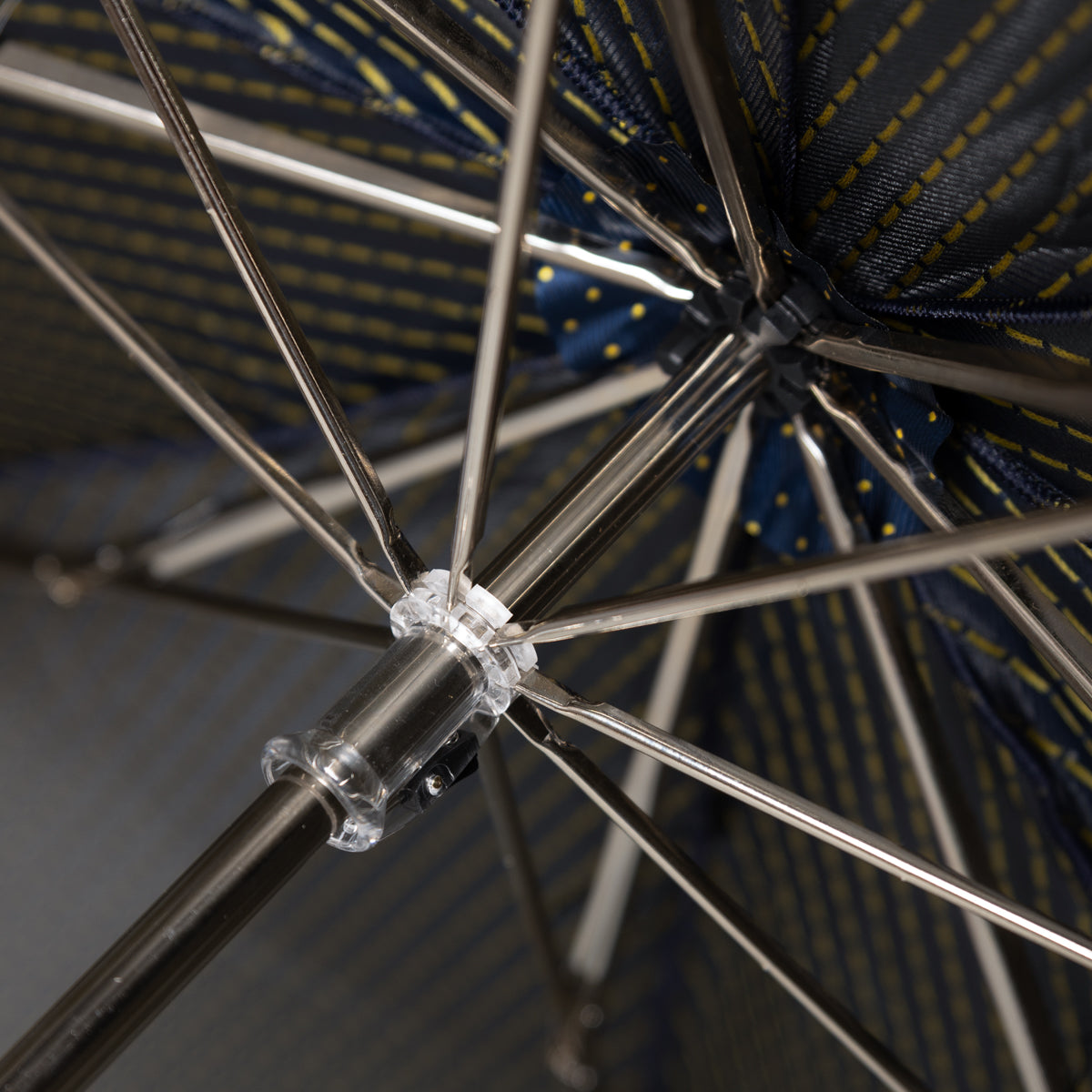 Shibumi x Mario Talarico Travel Umbrella Navy Dots - Bamboo