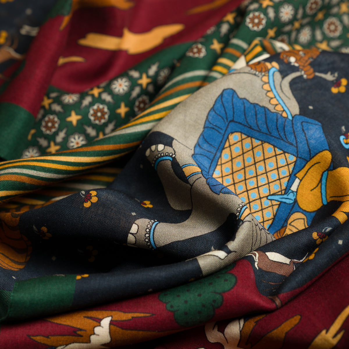 Animal Motif Wool / Silk Scarf - Forest Green