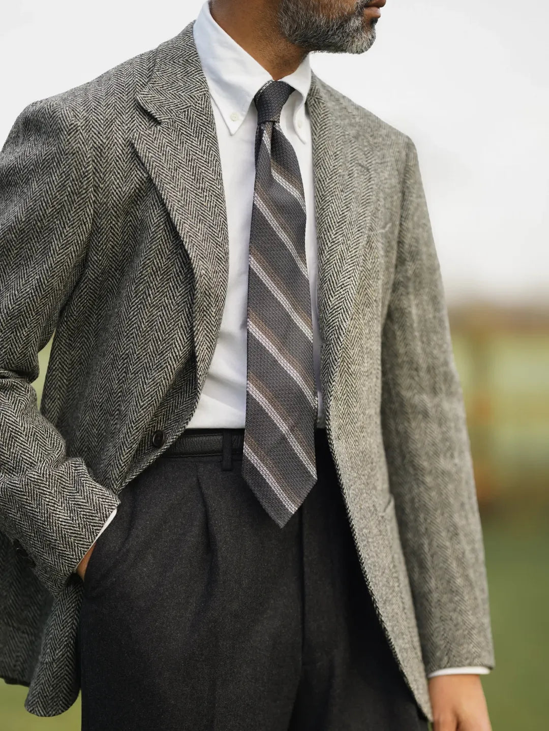Striped Grossa Grenadine Silk Tie - Elephant / White / Taupe