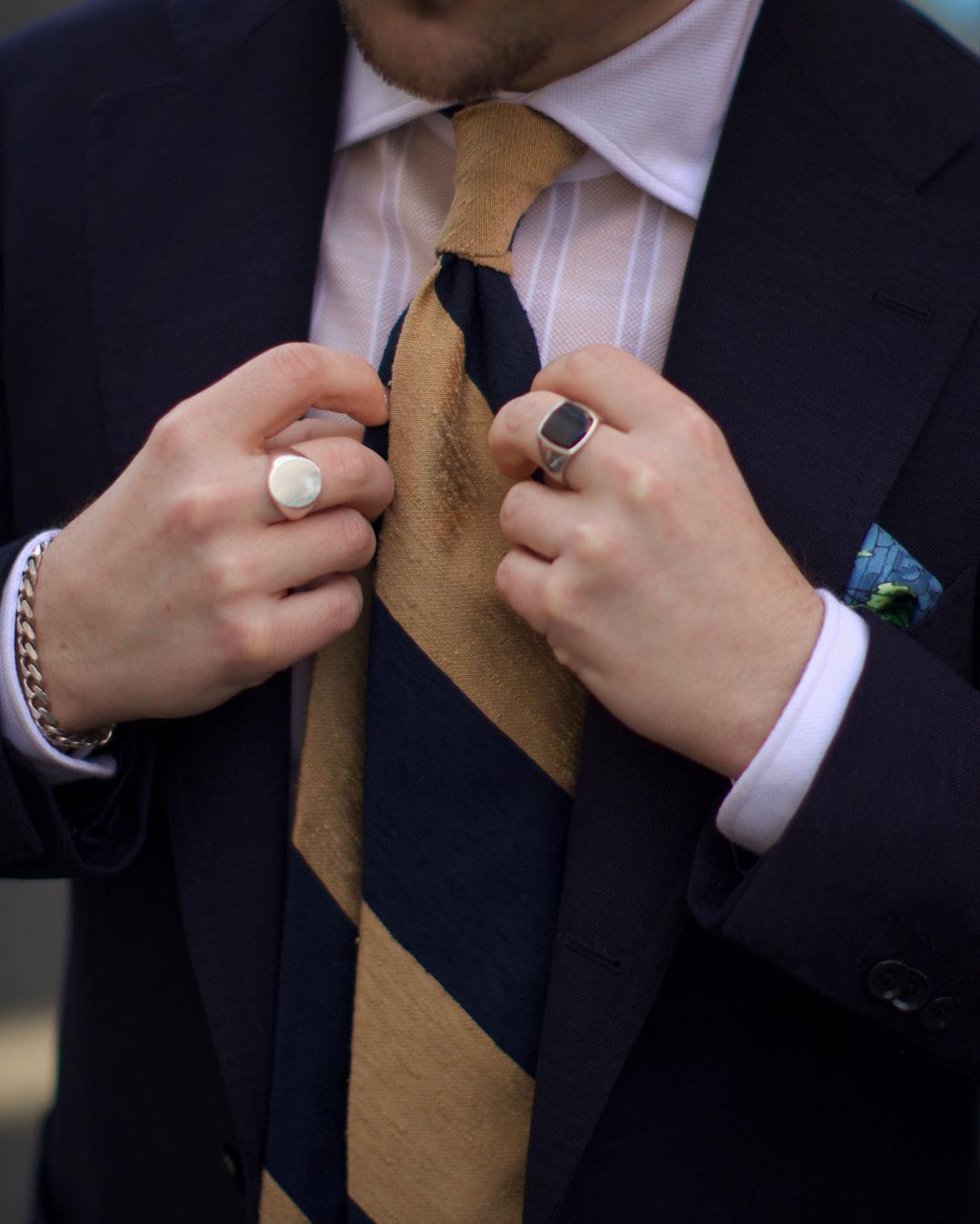 Block Stripe Shantung Silk Tie - Navy / Cream - Hand-Rolled