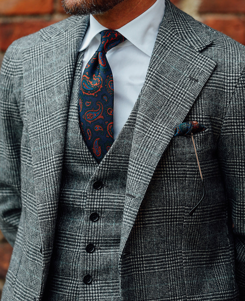 Ancient Madder Silk Tie - Navy - Hand-Rolled